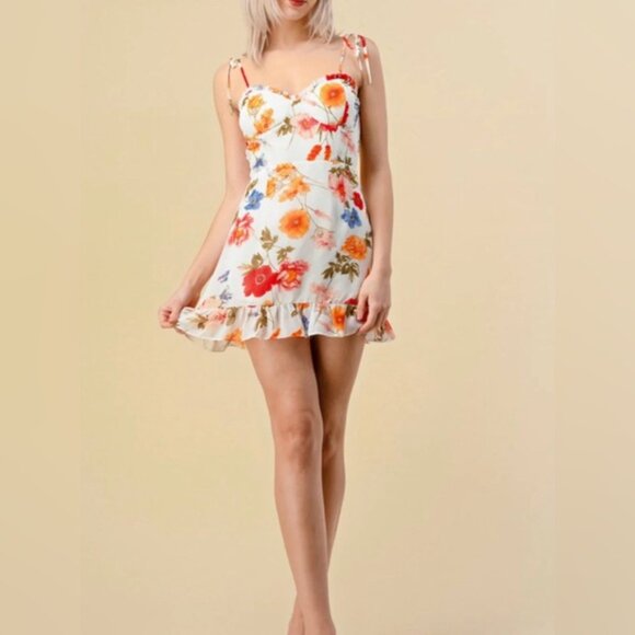 Beivy floral dress Goergeous and Cute ✨💕💕 SZ L - Picture 6 of 6